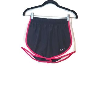 Nike Tempo running short